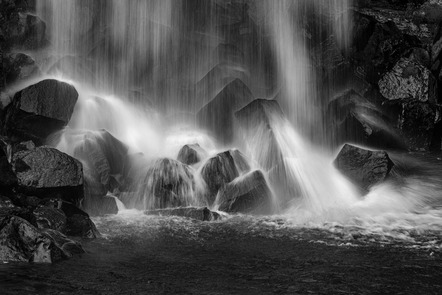 Bier Peter - Fotoclub Herzogenaurach - Svartifoss - Annahme