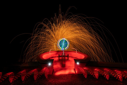 Schafnitzel Josef - Fotoclub Mindelheim - Feuer frei - Annahme