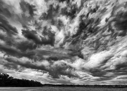 Bernd Jürgen - Fotoclub Mindelheim - Wolkengemaelde - Annahme