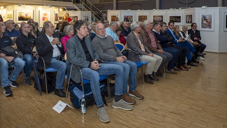 Gäste und Preissträger im Stadtsaal