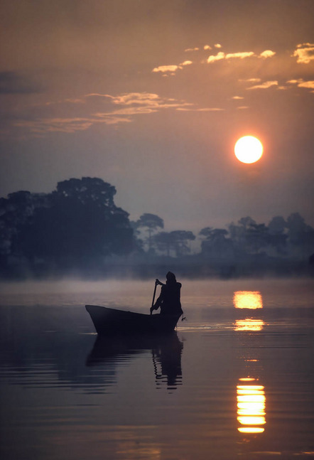 Winkens Georg - Fotoclub Erding - Phewa Lake - Annahme