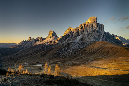 Wendling Jürgen - Direktmitglied Bayern - Sonnenuntergang am Passo Giau - Annahme